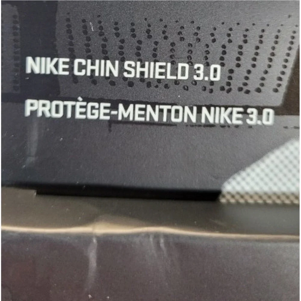 Nike Football Chin Shield 3.0 Vivid Pink White White‎ Size OSFM New